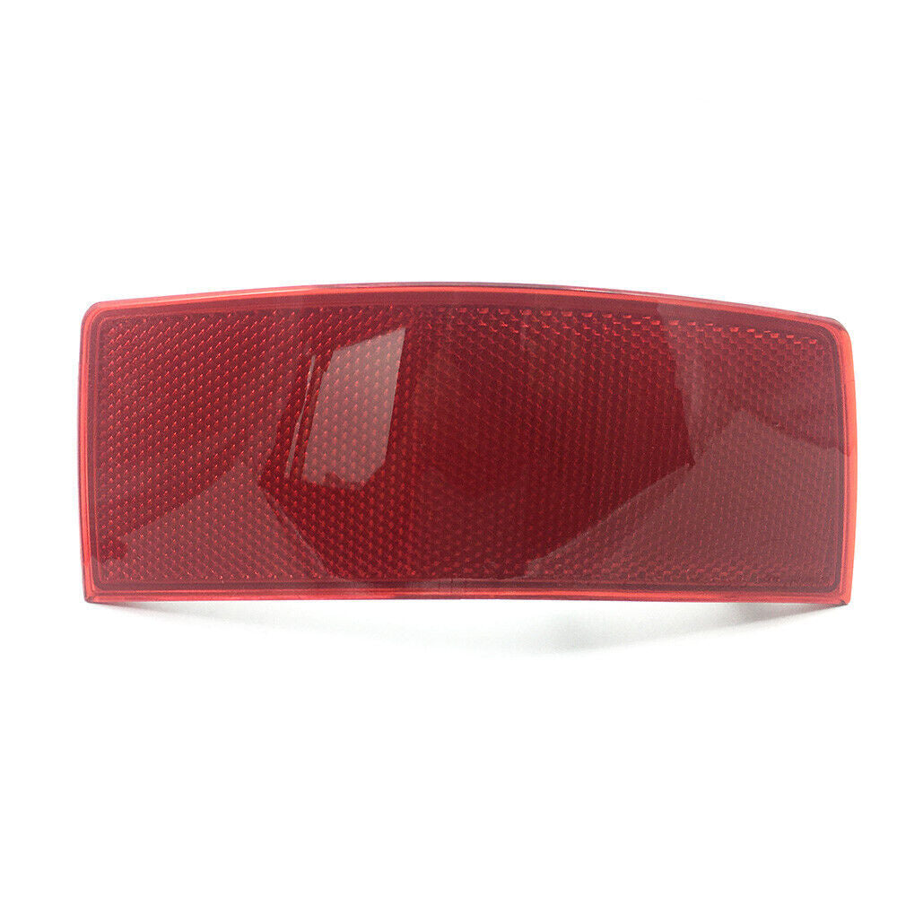 The left rear bumper reflector is suitable for GLK250, GLK300, and GLK350 models from 2010 to 2014. n