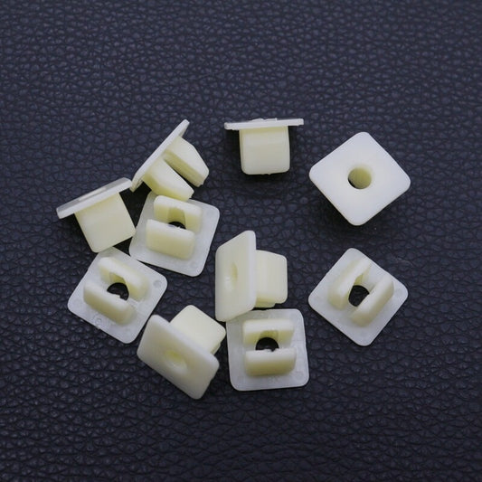 20-piece pack of rocker side panel molding clamping fasteners for SsangYong K7955706000