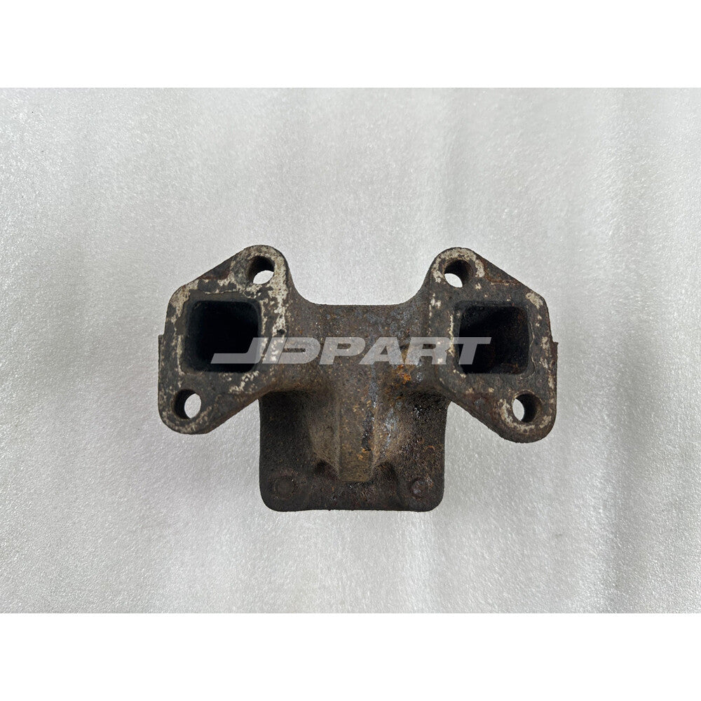 L2E exhaust manifold is suitable for engine parts.