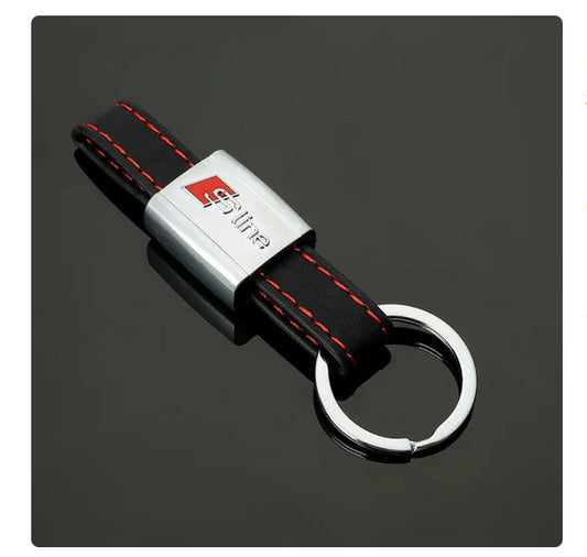 Suitable for Audi for A6 car keychains, horseshoe buckles, suede, black and red accessories.