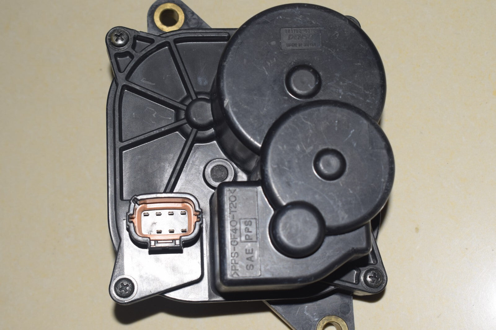 Transfer Case Control 051100-0070 For 2004-2015 for Nissan Xterra Frontier Q