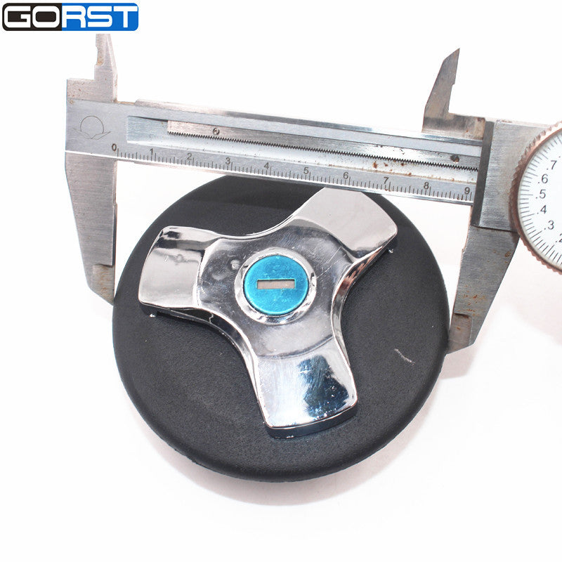 External parts: fuel tank cap with key lock suitable for Renault R12 Q