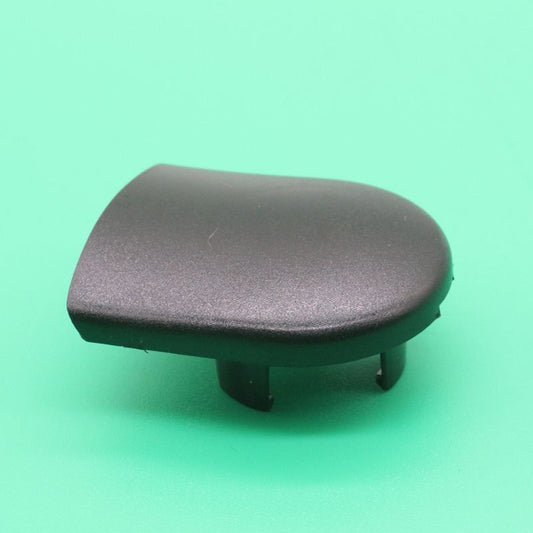 82 C 1G924-73010 Thermostat for D1703 Engine Spare Parts 18113 A