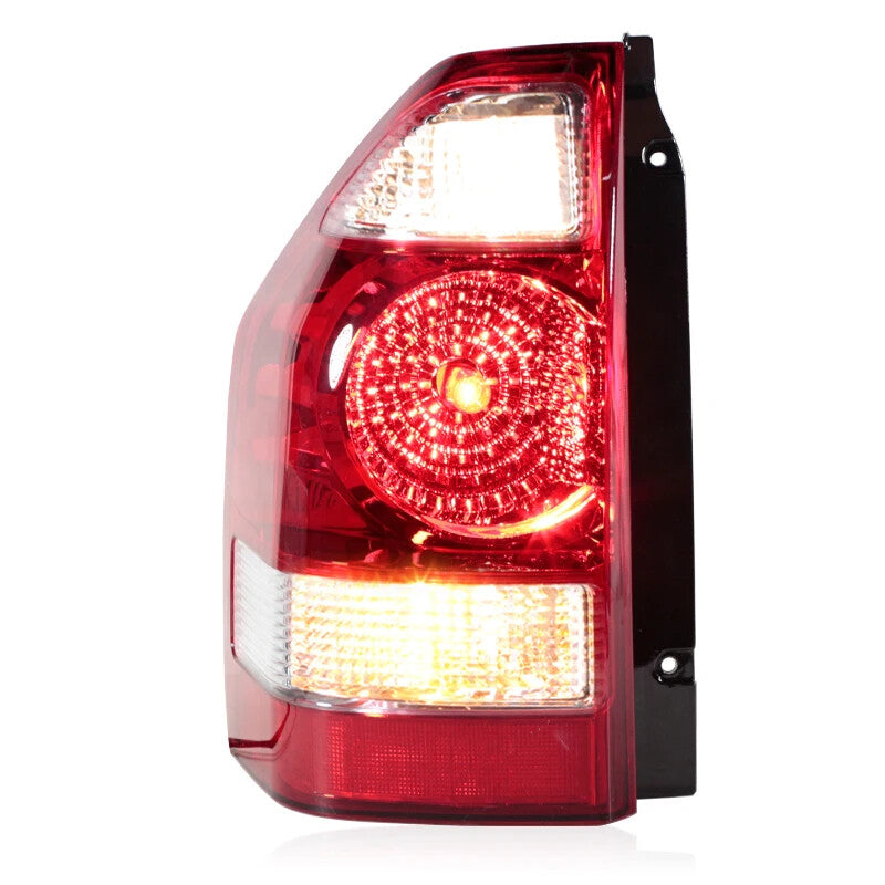 1Pcs Left Rear Tail Light for Mitsubishi Pajero 2003-2006 Turn Signal Stop Lamp