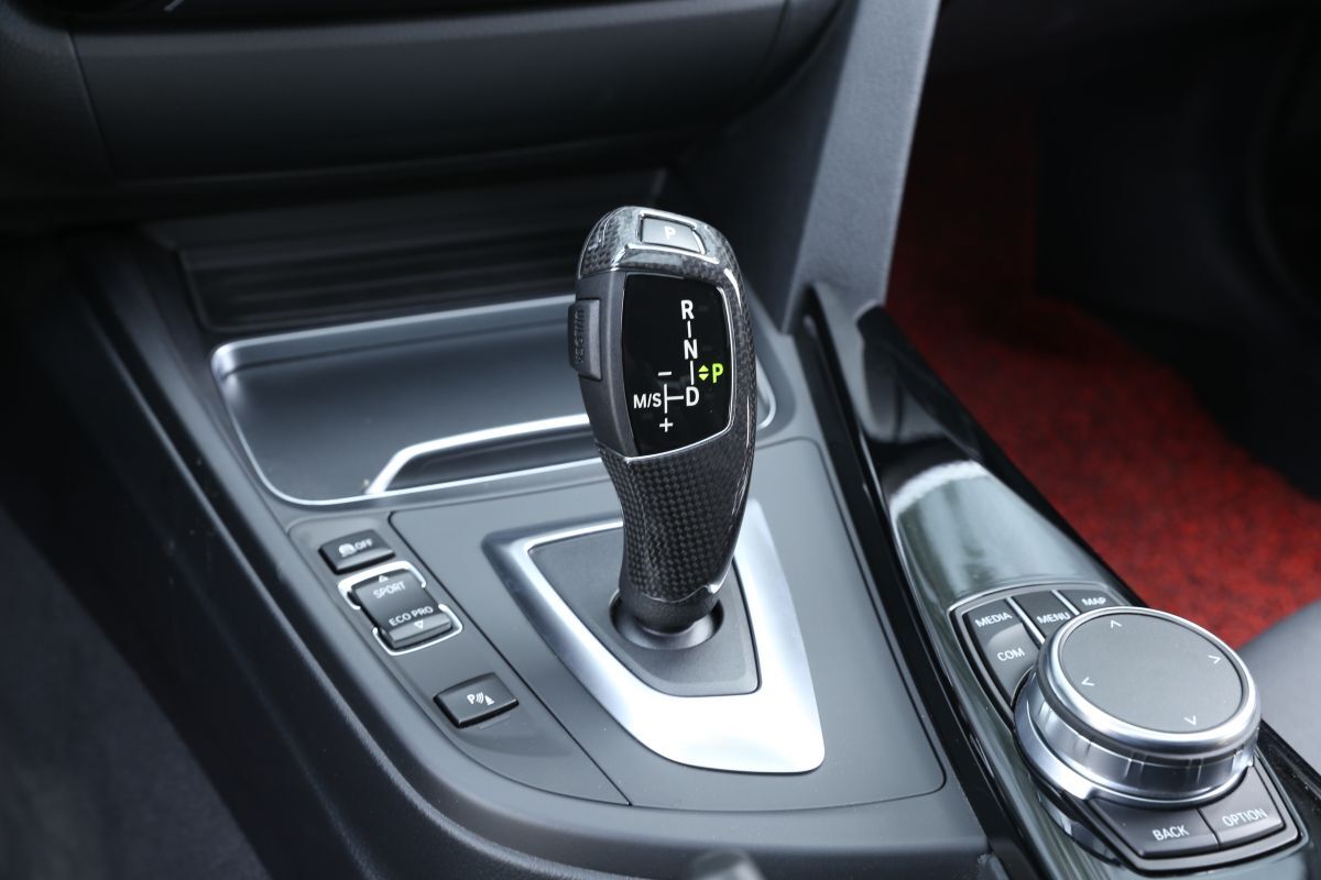 Carbon fiber appearance 4WD mode frame decoration suitable for T @ yota Tundr @ 2022-2023- v