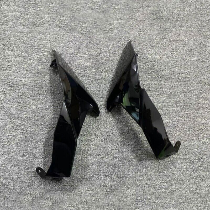 Side nose headlight cover decorative fairing in gloss black for Kawasaki Z400 (2018-2023)