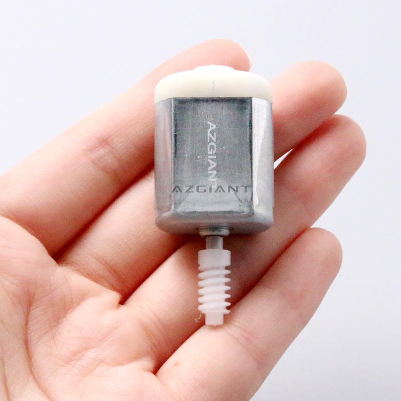 Central door lock actuator motor 7D0959781A suitable for Volkwagen Vanagon models manufactured between 1986 and 1991.