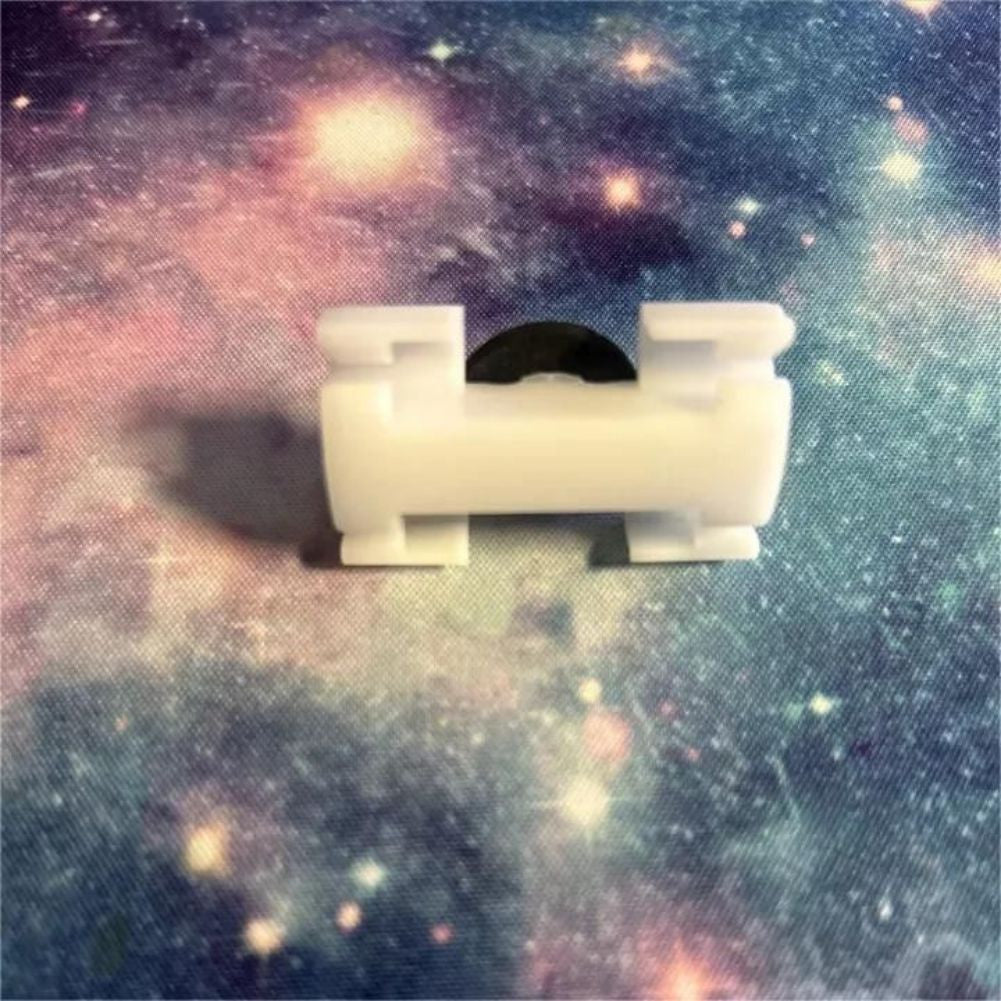 DYC000122 Body Moulding Door Clip for Range Rover L322 02-12