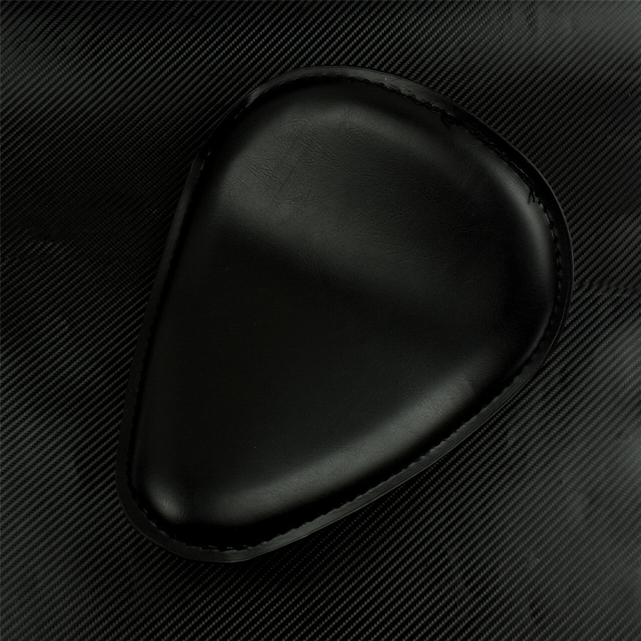Motorcycle Black Solo Driver Leather for Seat Fit for Harley for Yamaha Chopper Bobber Q