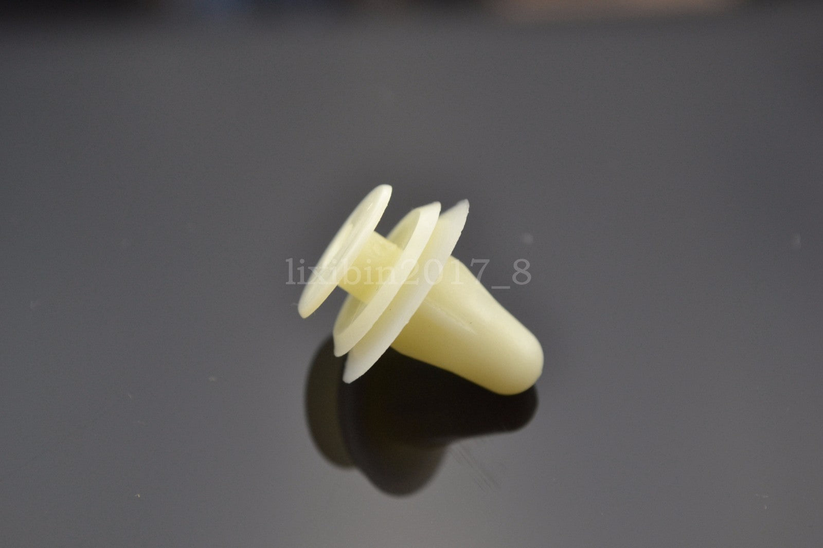 30 Pcs Car Door Trim Panel Clip Retainer Fastener for Toyota for Mazda for Isuzu Q