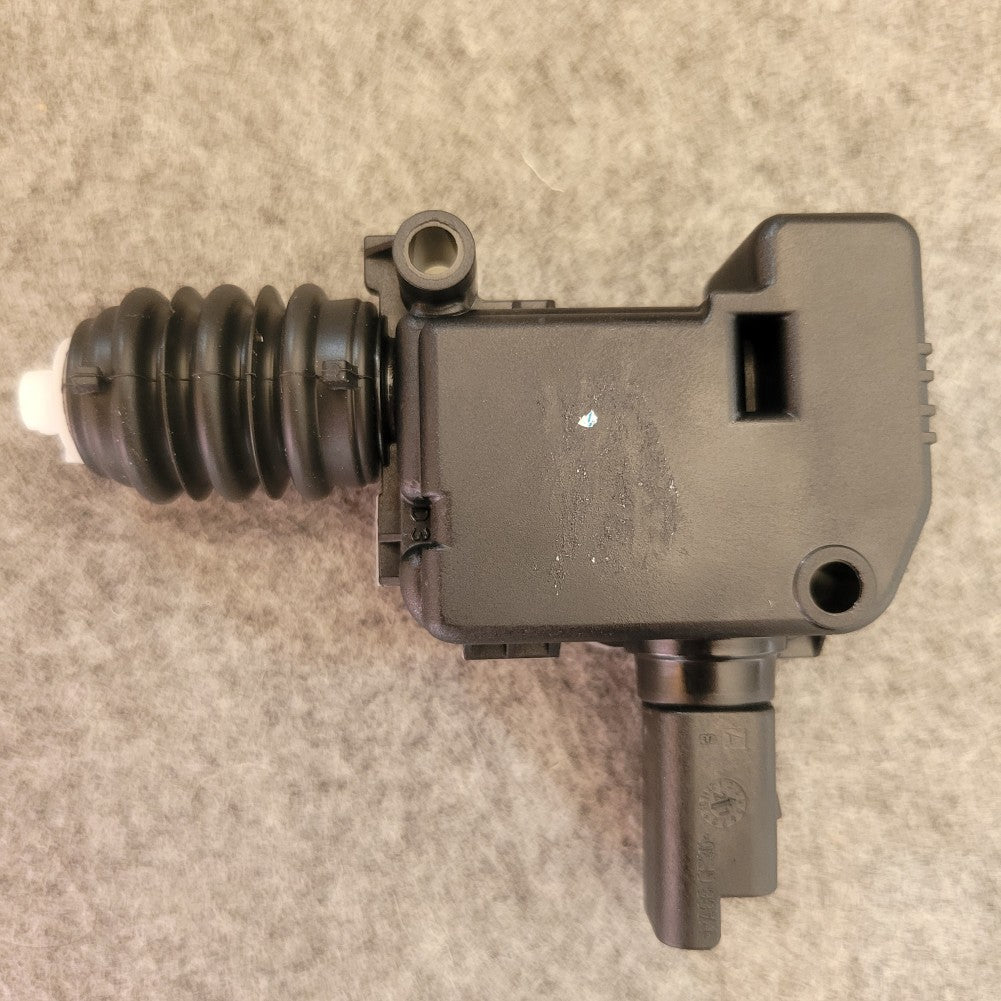 Electric Trunk Lock Motor for Smart Fortwo 451 09-14