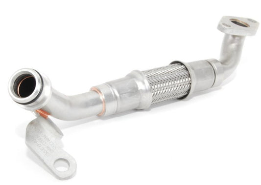 Front turbocharger oil outlet feed line suitable for E60, E88, E90, F01, F02, 135i, 335i, X6- n