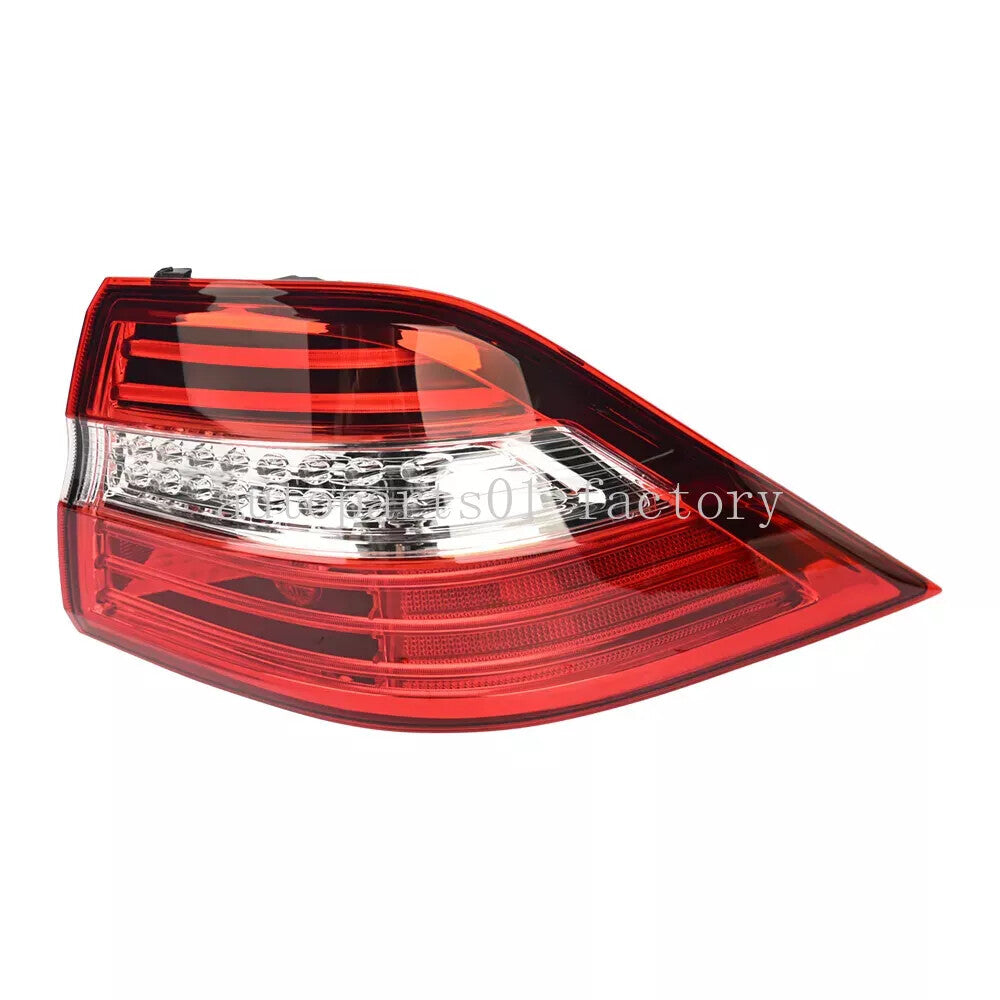 1Right Passenger Outer Side Tail Light for Mercedes Benz W166 GLE320 ML350