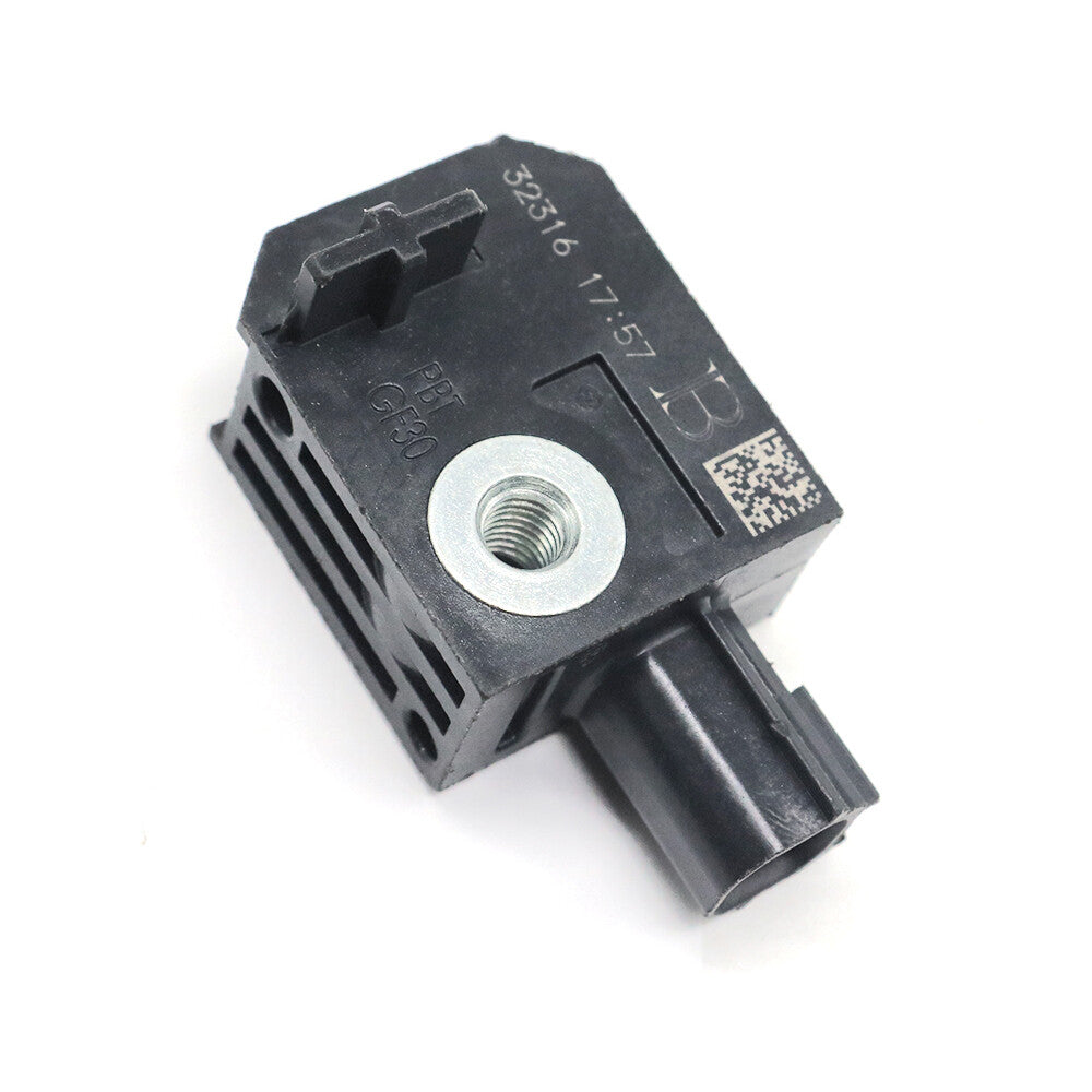 One front impact sensor 13502577 is suitable for Chevrolet Express for GMC Savana.