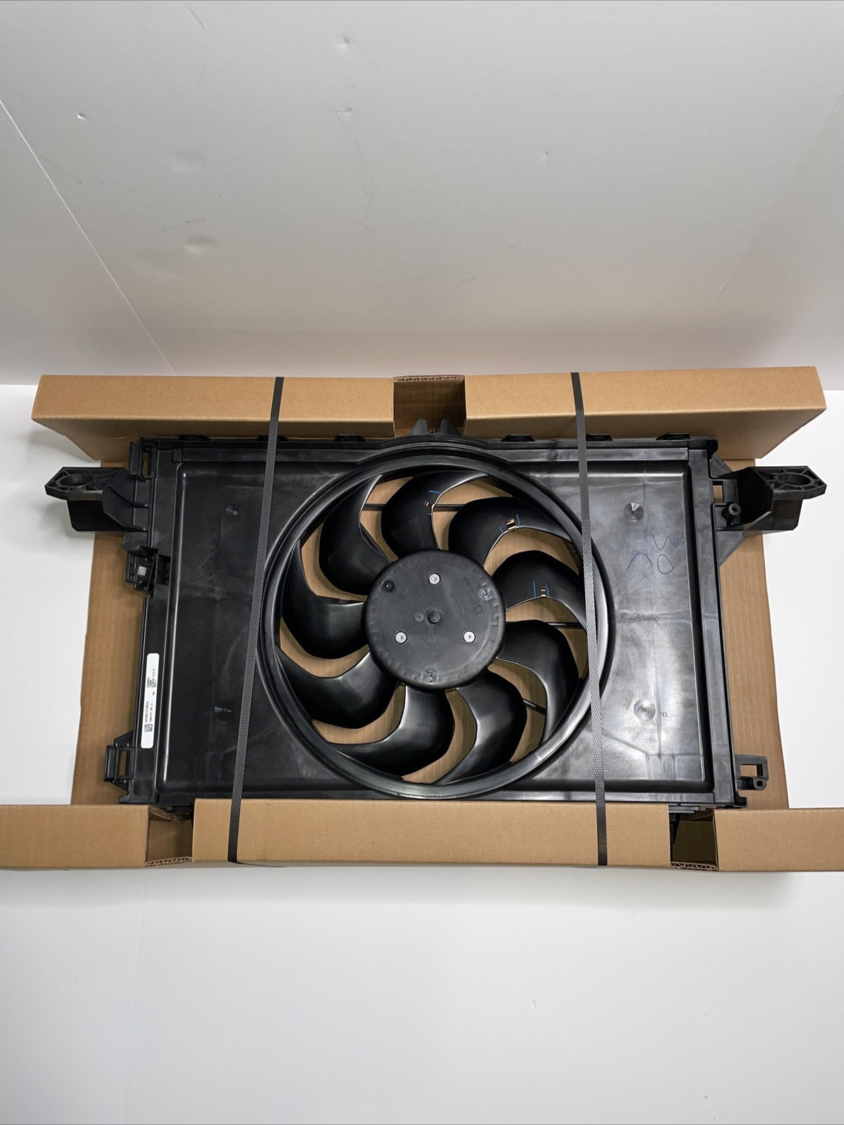 for TESLA for MODEL Y FRONT COOLING RADIATOR ASSY FAN SHROUD MOTOR 1493995-00-B