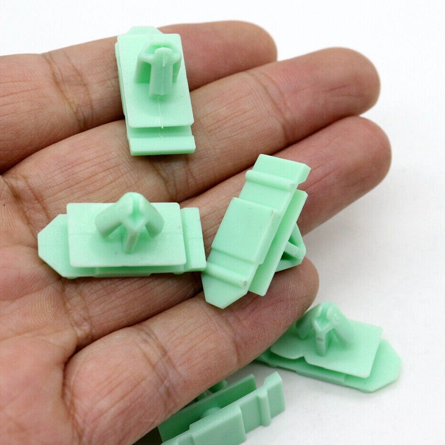 15 Rocker Moulding Retainers Clips 25922739 For GM Enclave Traverse
