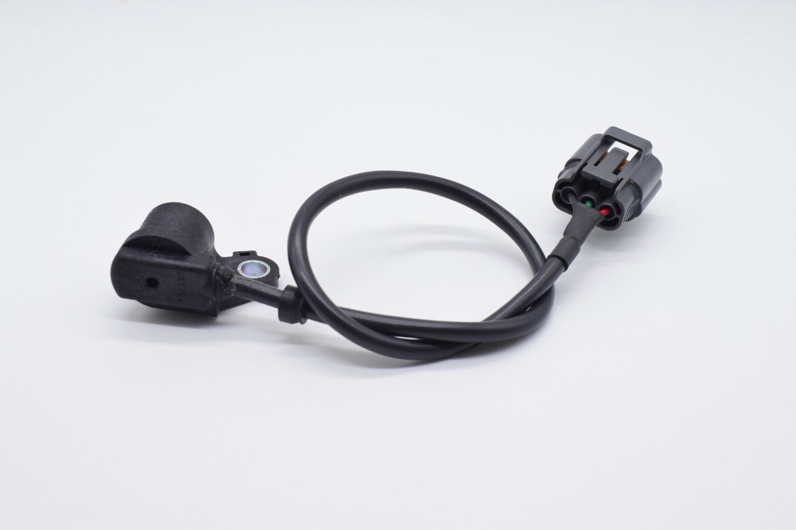 Crankshaft Position Sensor ZM01-18-221A J5T154 for Mazda Protege 1.6L L4 99-2003 Q