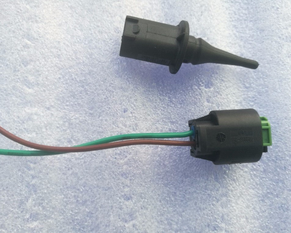 Outside Ambient Air Temperature Sensor OE Plug Pigtail for Mercedes C E S for Smart SL Q