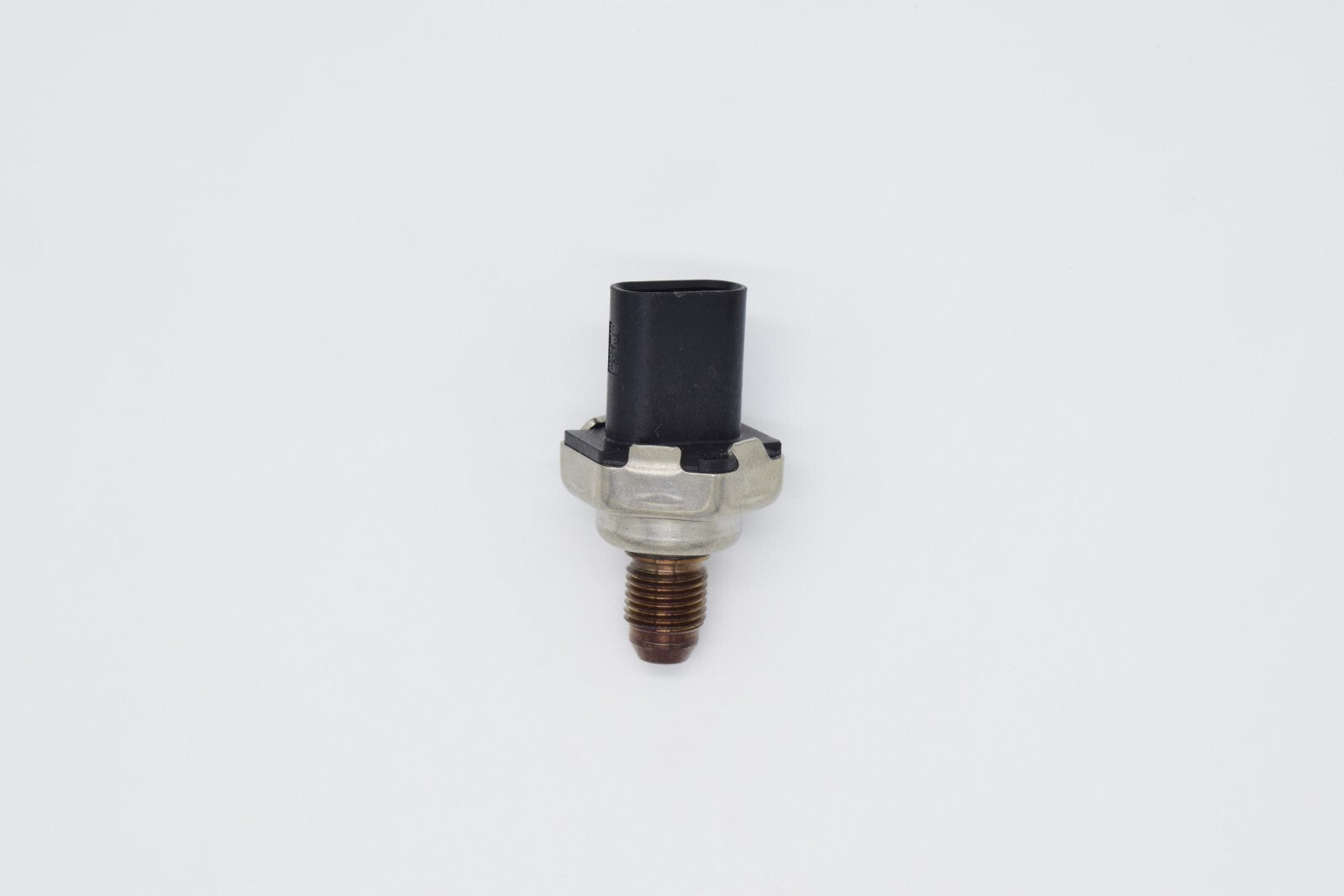 Fuel rail pressure sensor suitable for Cadillac for GMC 4.3L, 5.3L, and 6.2L 10PP13-03 12664124- n
