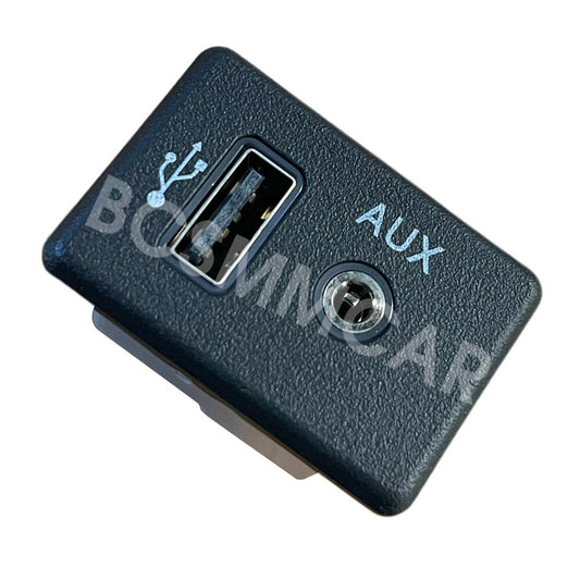 Car Audio Jack Socket Plug USB Port Connector Fit for Nissan MURANO 2015-2022
