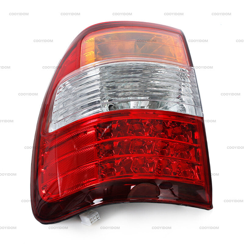 The complete set of rear taillights and rear brakes is suitable for Toyota for Land Cruiser 1998-2007.