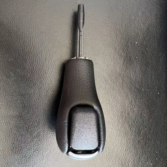 Shift Knob for BMW 330XI 06 Q
