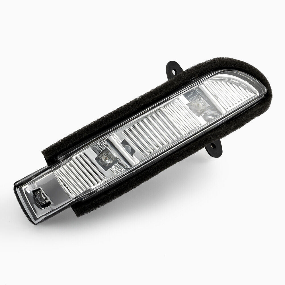 Mirrored turn signals are suitable for S63 AMG 09 6.3L 2198200621- v