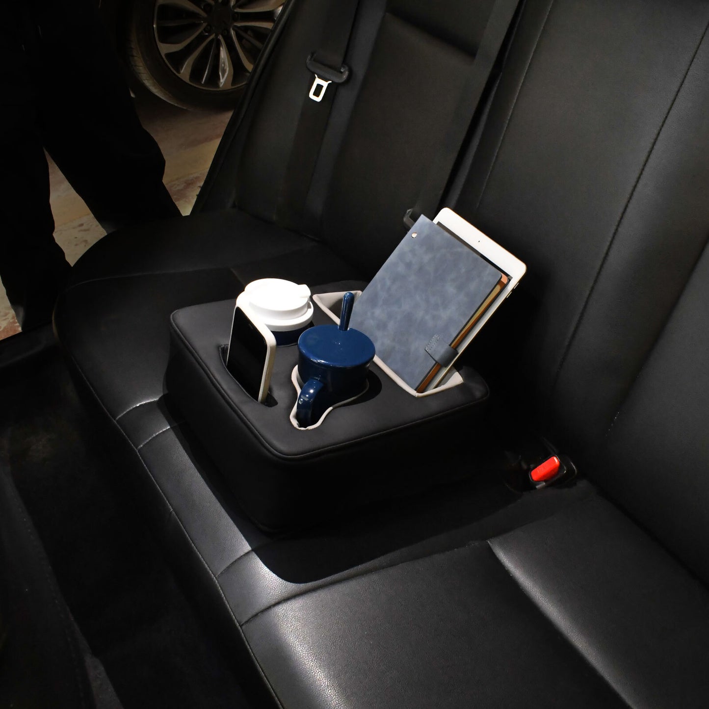 40oz cup holder, back for seat beverage, mobile phone, and remote control organizer suitable for cars, boats, and home use. n
