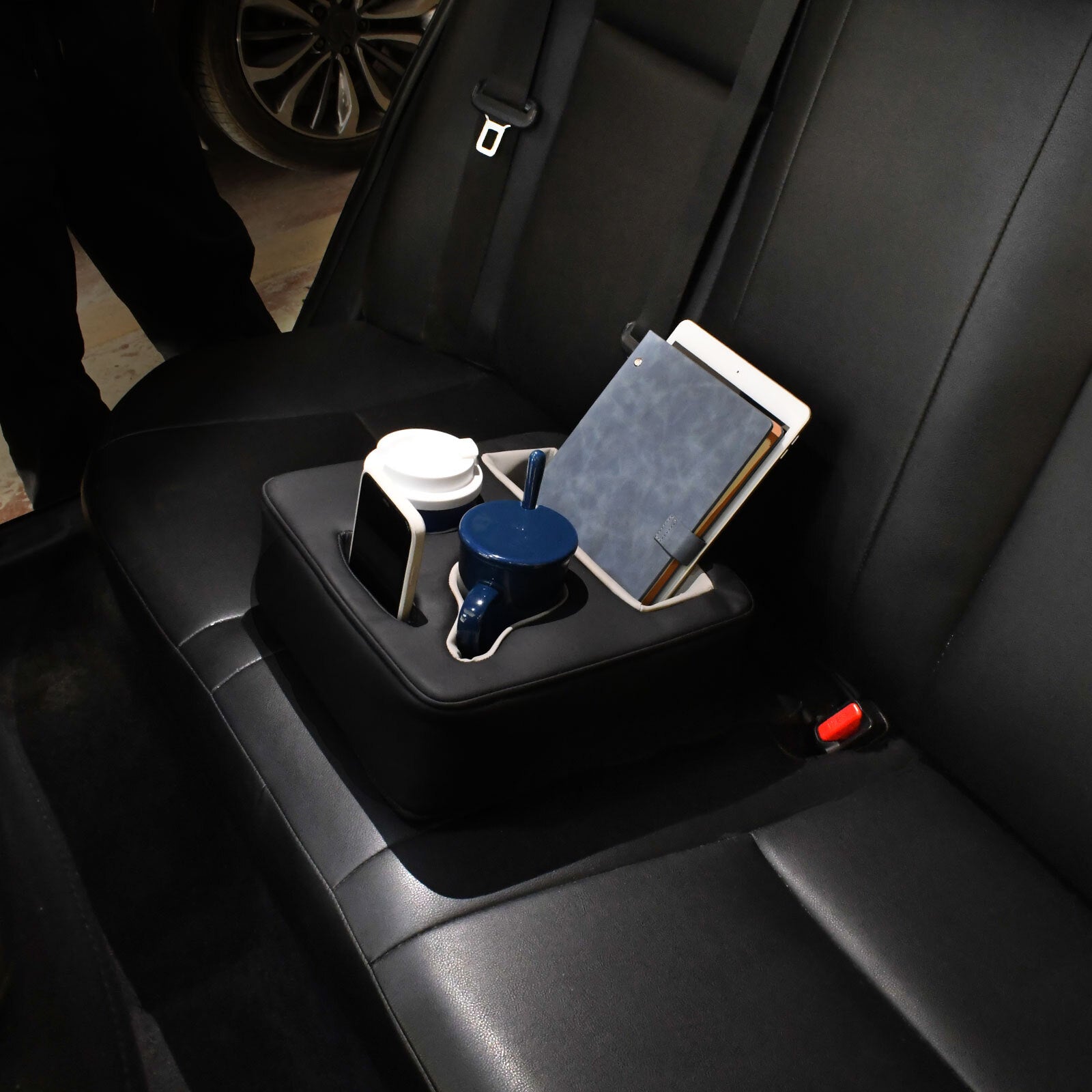 40oz cup holder, back for seat beverage, mobile phone, and remote control organizer suitable for cars, boats, and home use. n