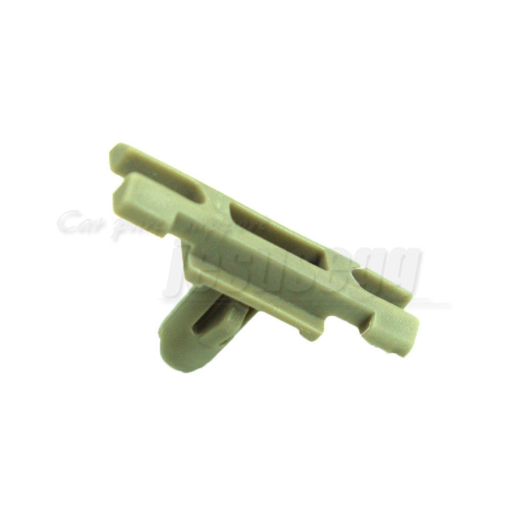 2X Right Exterior Reveal Molding Clip for BMW F30 E90 E91 328i 320i 51137117240
