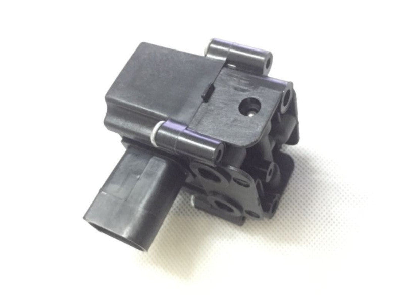 New suspension air supply solenoid valve for seat suitable for E70 X5 2007-2013 n