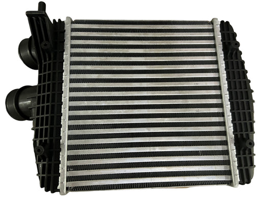 for Maserati Quattroporte Ghibli Spurintercooler (Right) Equipment Manufacturer: 670109552
