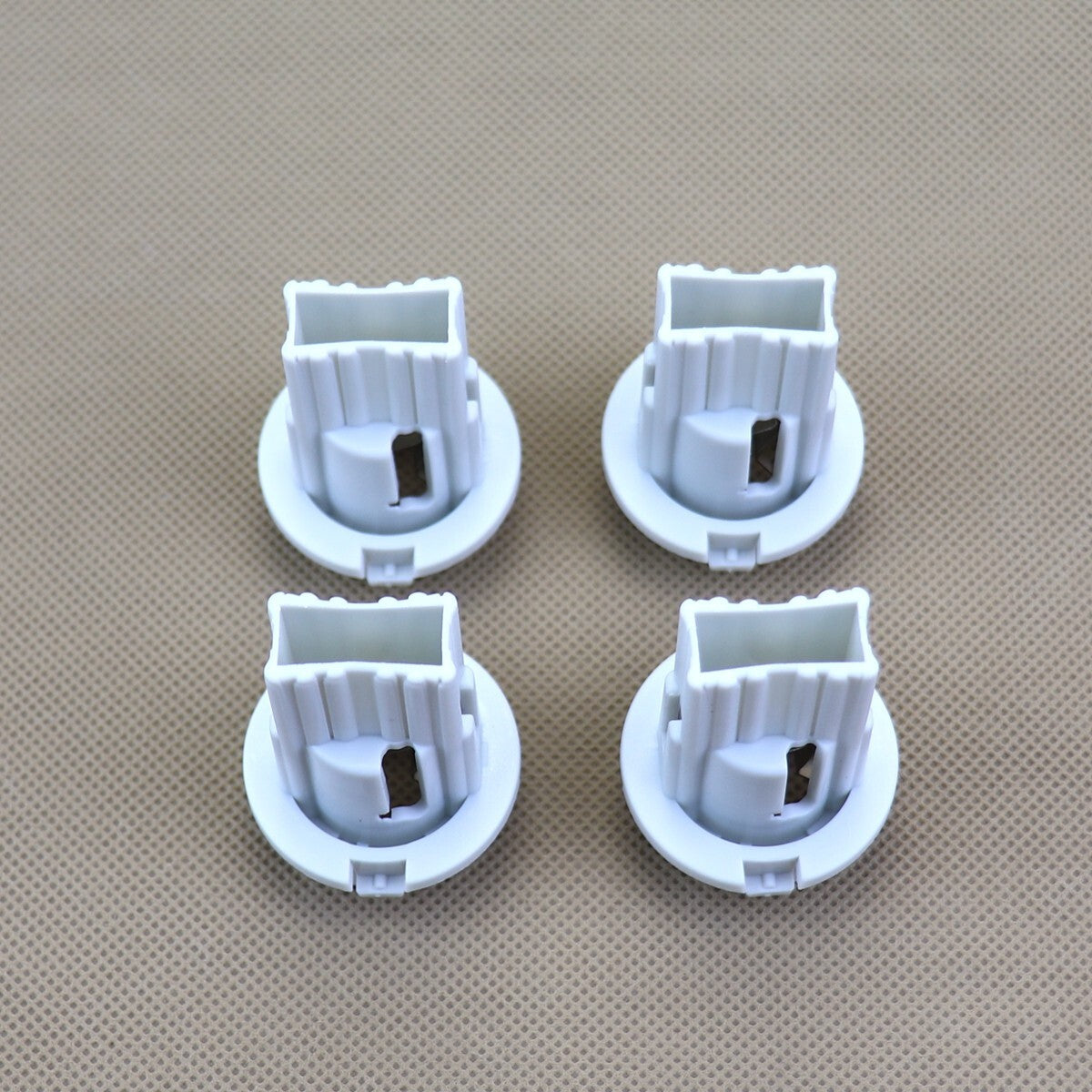 4PCS Rear Turn Signal Lamp Socket for BMW X5 740i 750Li 750i xDrive 63216943037