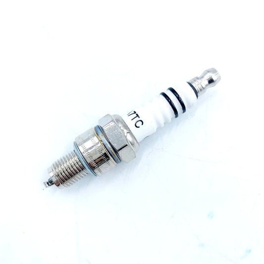 10X A7TC Spark Plug 50cc 70 90 110 125 150cc Chinese ATV Dirt Bike Go Kart Moped
