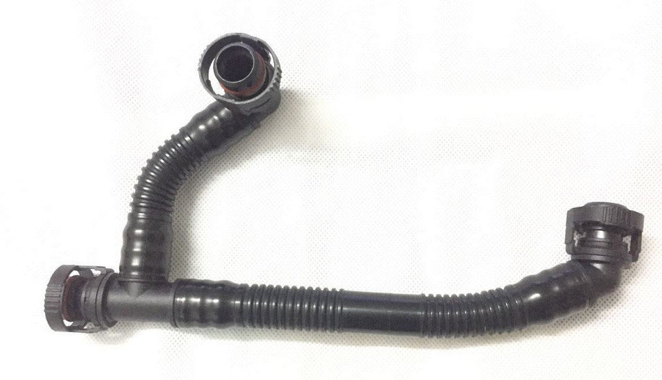 All-new crankcase ventilation hoses from the ventilation valve to the intake manifold are suitable for E90, E87, and E60. n