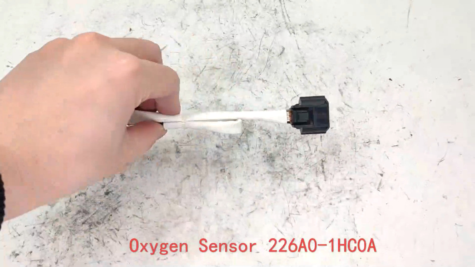 Oxygen sensor 226A0-1HC0A is suitable for Nissan Murano Quest 3.5L (models 226A03TA0B and 226A01KC0A). Q