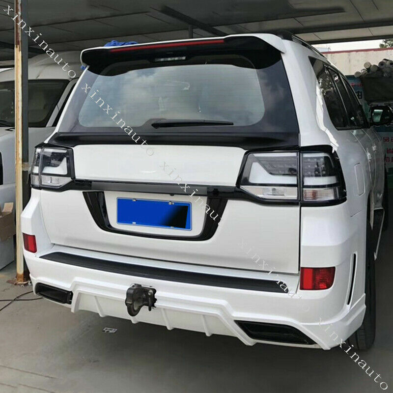 Piano Black Rear Taillight Molding Trim Strips for Land Cruiser LC200 2016-2021