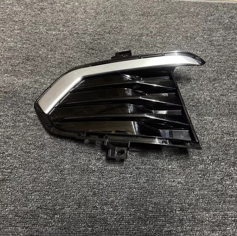 Front Right Side Front Bumper Fog Light Bezel Grille for Cadillac XT5 2017-2019