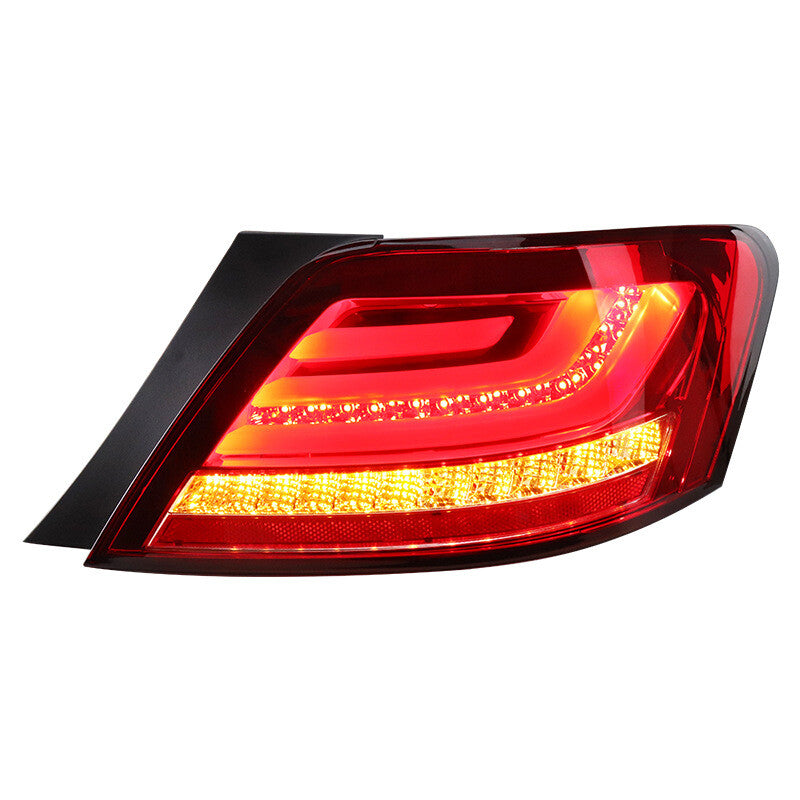 LHRH LED taillights and rear brake lights (red) are suitable for Toyota Reiz Mark X 2004-2009.