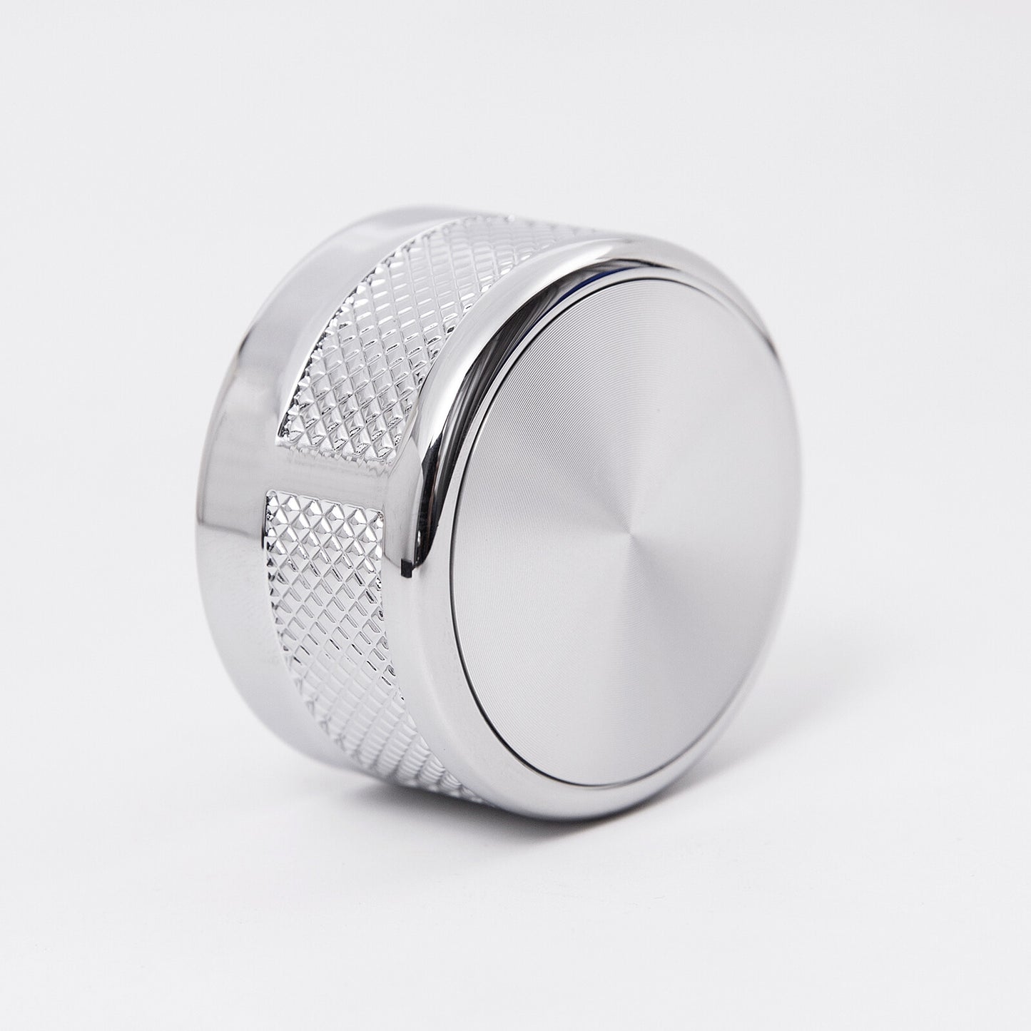Knob-style gear selector for Range Rover L405 interior n