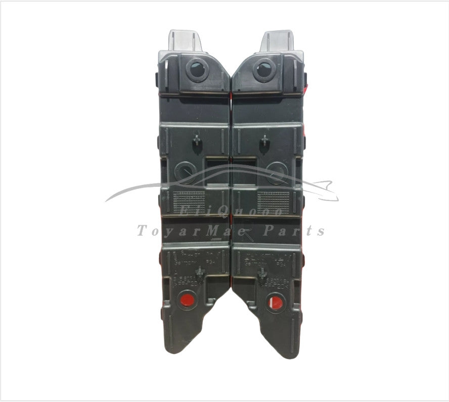3W5807183/4 NEW for BENTLEY FLYING SPUR FRONT BUMPER WING BRACKETS