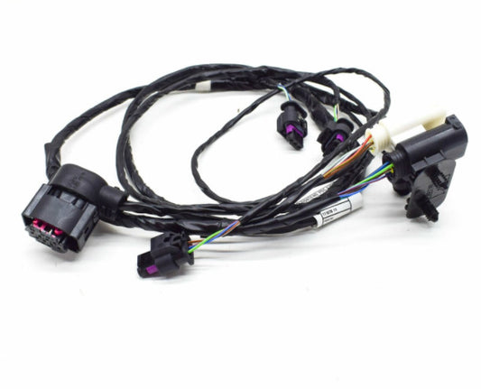 One front apron cable is suitable for F30, F32, 320i, 328i, and 428i. (6129365043) n
