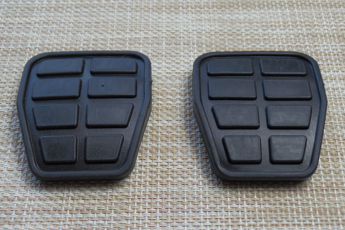 DE 2x clutch brake pedal rubber pedal covering for VW Polo for Passat van T4