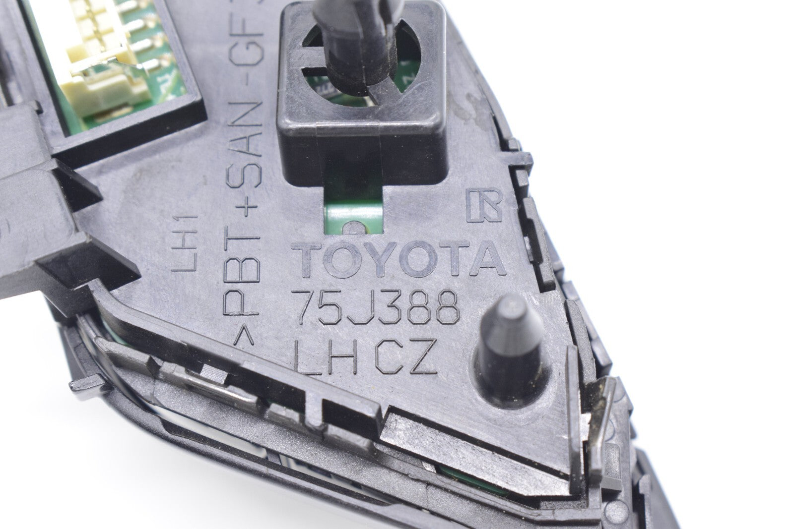 Y1736 Steering Wheel Adjustment Switch 75J388- n