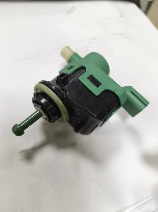 007878-47 SCENIC 06-08 Headlamp Height Adjustment Motor 8200501939- n