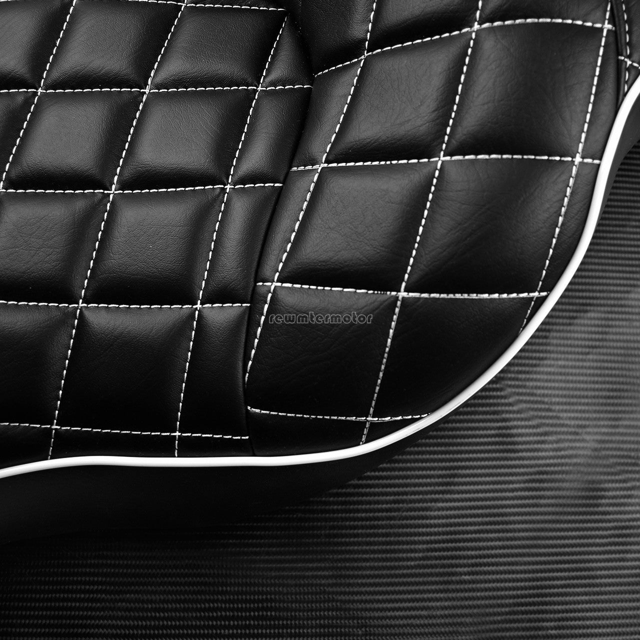 Diamond Driver Passenger Two Up for Seat Fit for Harley Sportster XL 883 1200 04-18