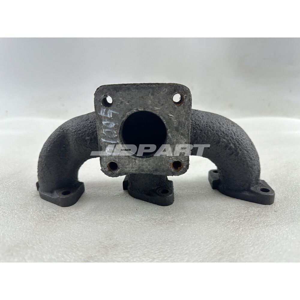 D1005 exhaust manifold is suitable for diesel engine parts.