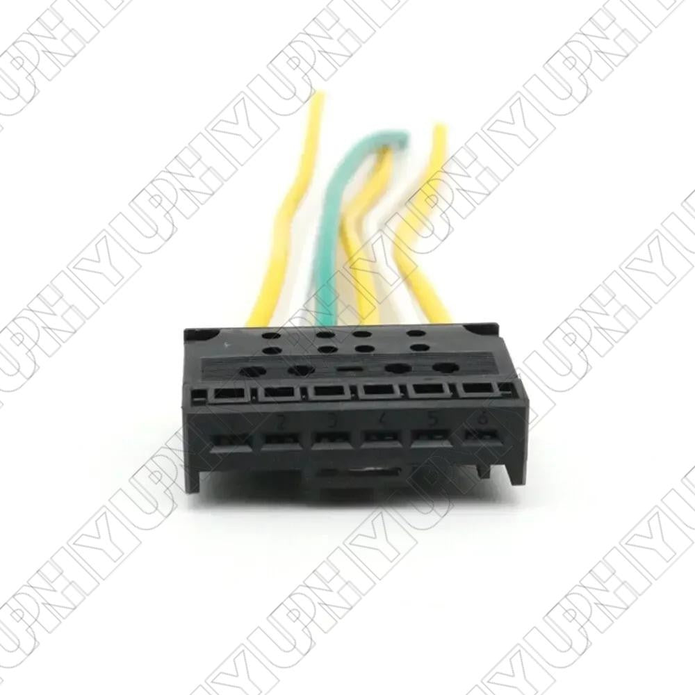 6 Pin Taillight Socket Harness Wire Pigtail Connector Plug 61136984758 for BMW