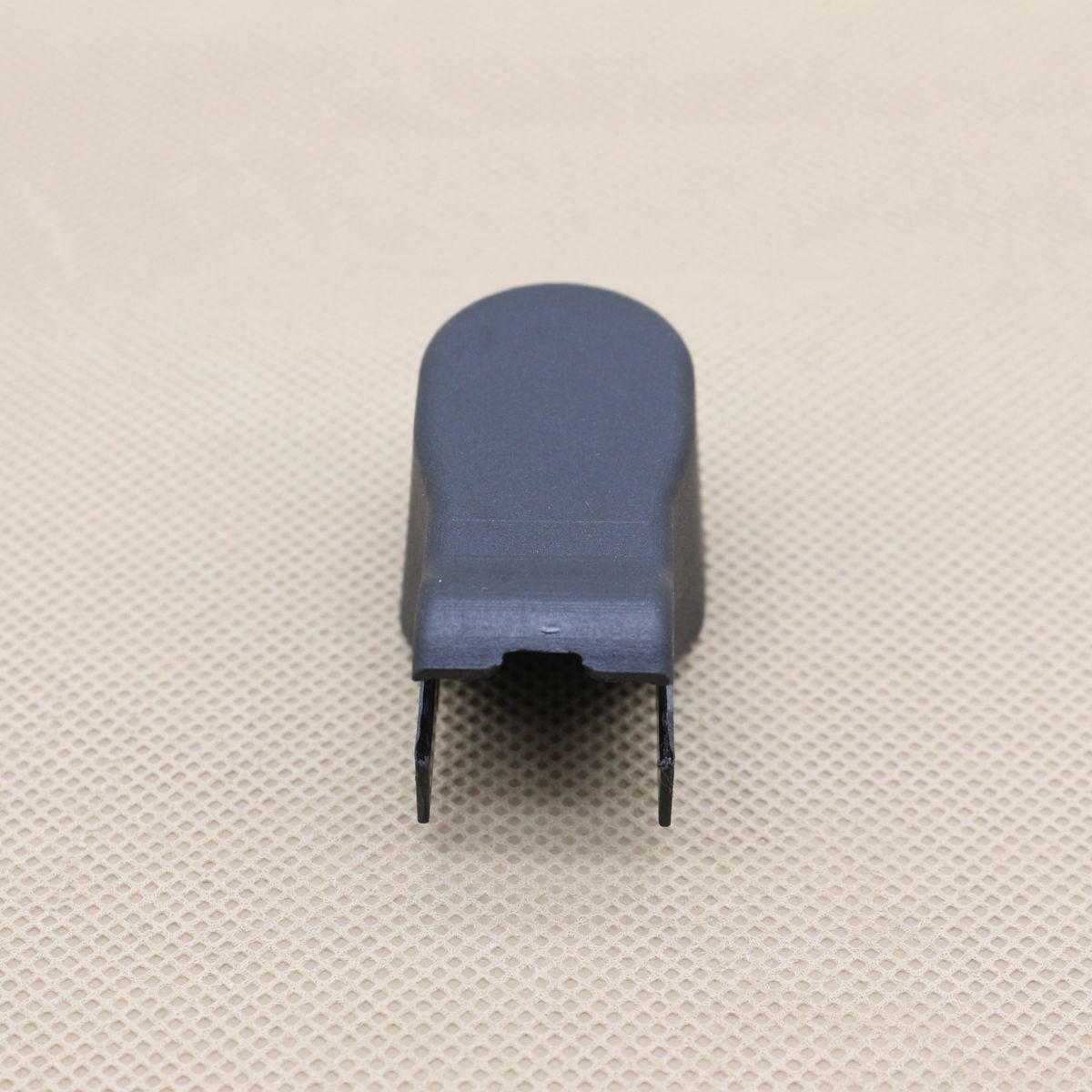 1-piece rear windshield wiper arm nut cap LR030634 for Land Rover LR2