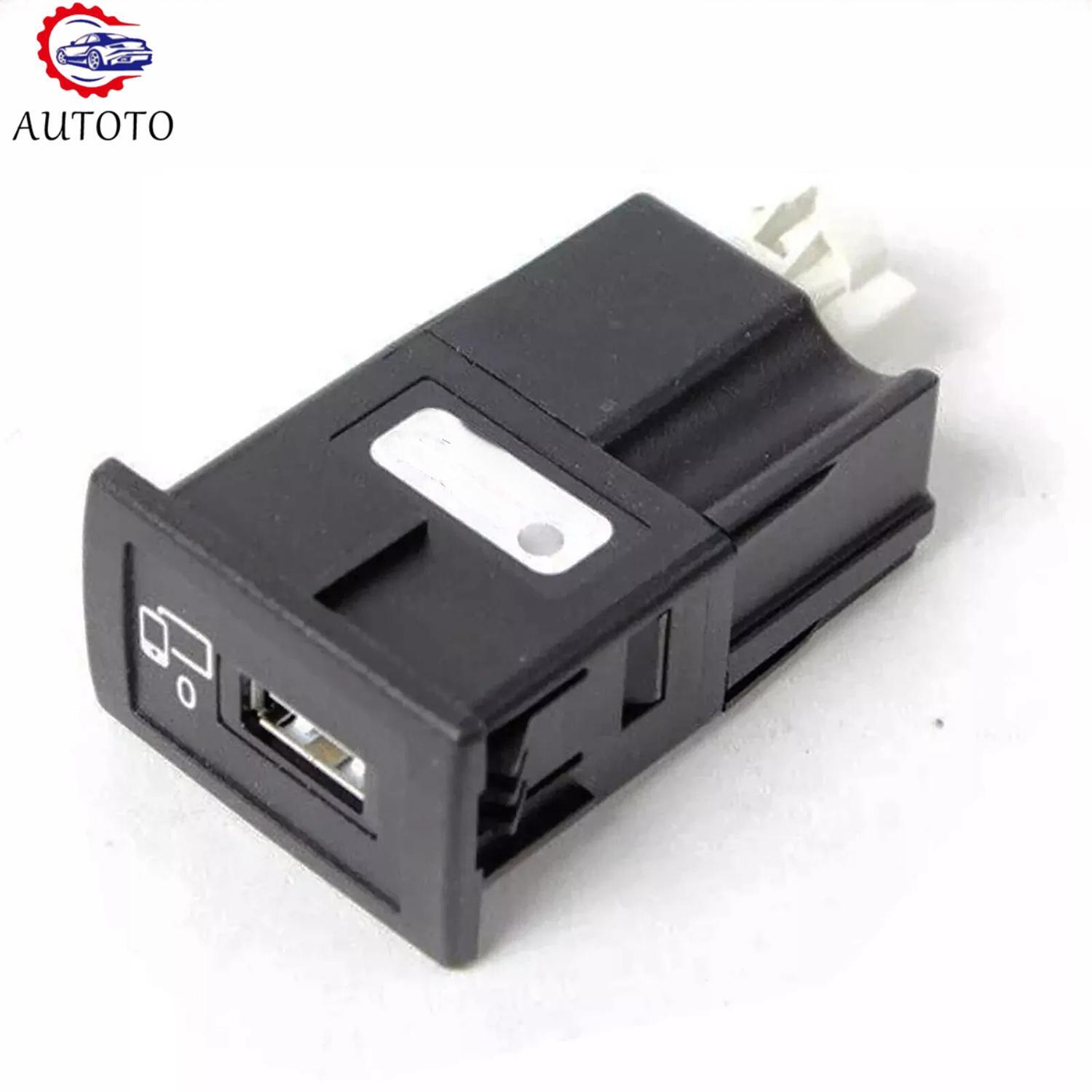 Multimedia Conn. Unit USB Port For 2017-2019 for Benz E-CLASS C238 W213 A2138203200